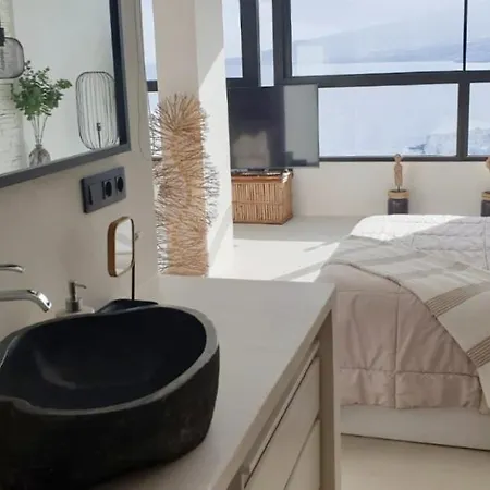 شقة Home2book Luxury Panoramic Sea Views