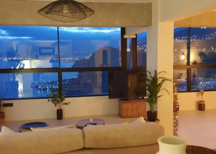 Home2book Luxury Panoramic Sea Views 아파트 *